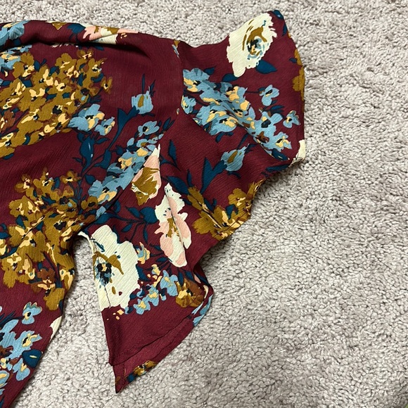 Burgundy floral blouse - Picture 8 of 10